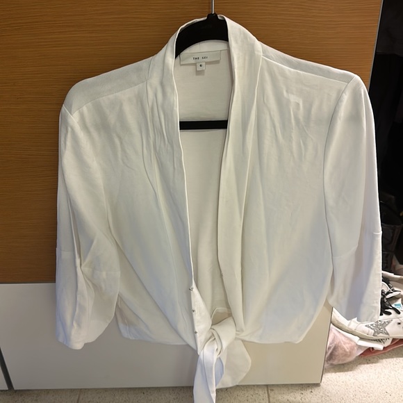 THE SEI Wrap Top - Picture 6 of 8